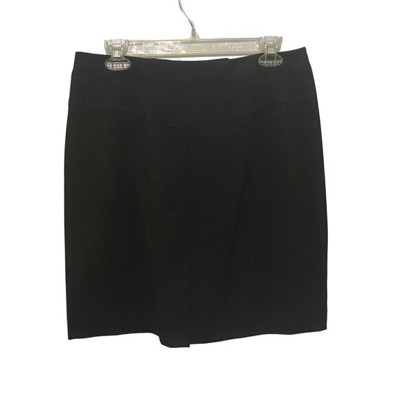 Rafaella Black Short Skirt Zipper Buckle Closure Stretchy Woman’s Size 10P NWT - Picture 2 of 9